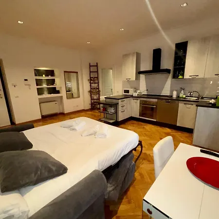 Residenza Margana - Piazza Venezia 로마