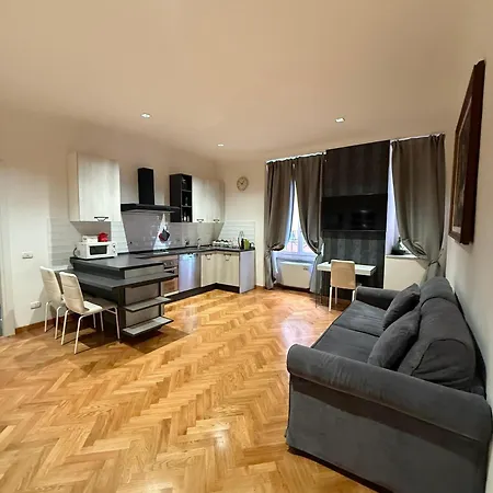 Residenza Margana - Piazza Venezia Apartment *